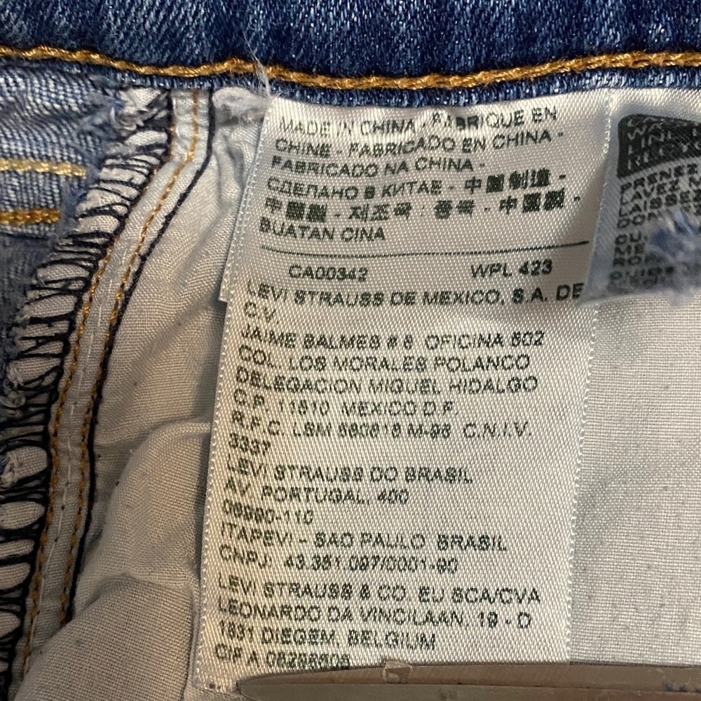 Levi 515 Bootcut Denim Jeans Size 12 & Embroidered Pockets - Picture 7 of 7